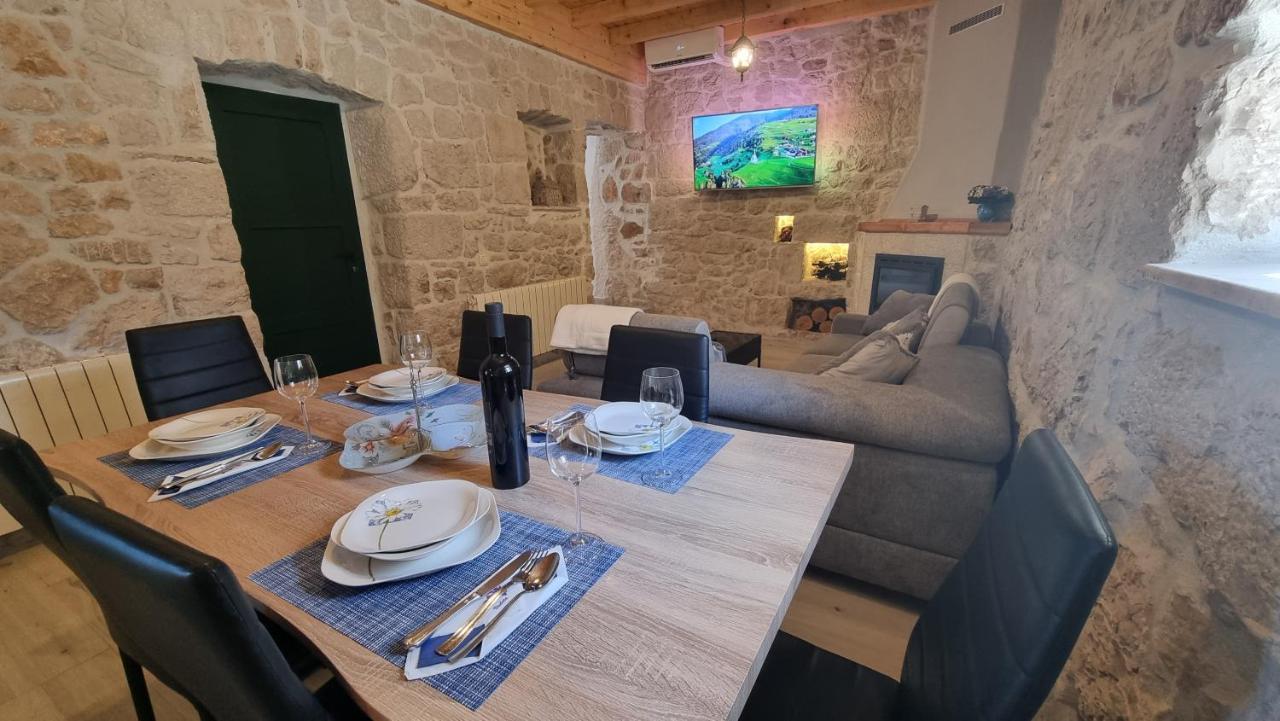 Villa Aga à Zagvozd Extérieur photo